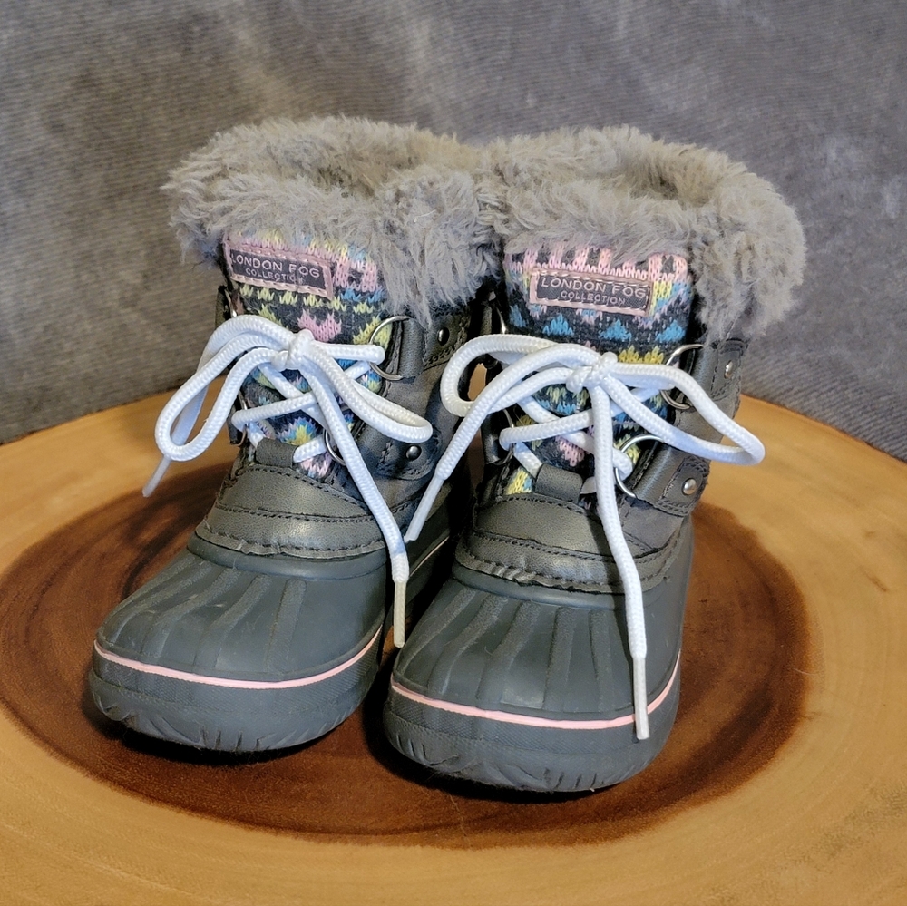 London Fog Gray Fur-Lined Boots with Knit Accents Baby/ Toddler Size 6 NICE